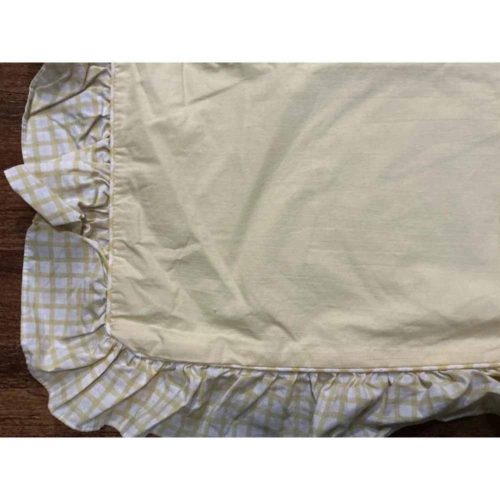 Pair Of Vtg Pastel Yellow MARTEX Ruffled STANDARD Pillow Shams